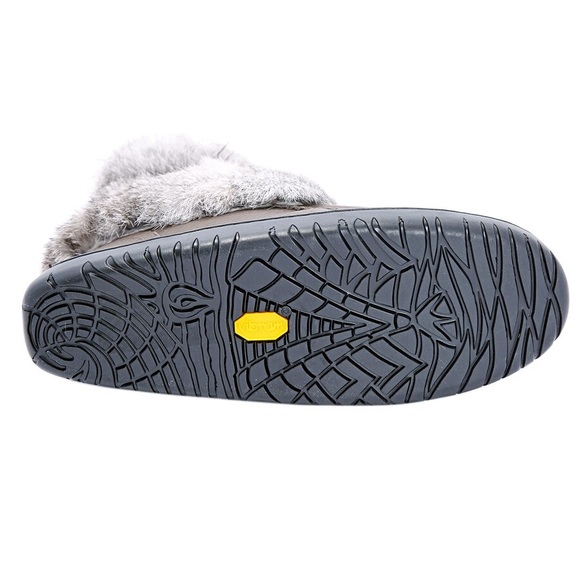 Manitobah Mukluks Annie Bell Short Snowy Owl Grain Mukluk - Picture 12 of 12